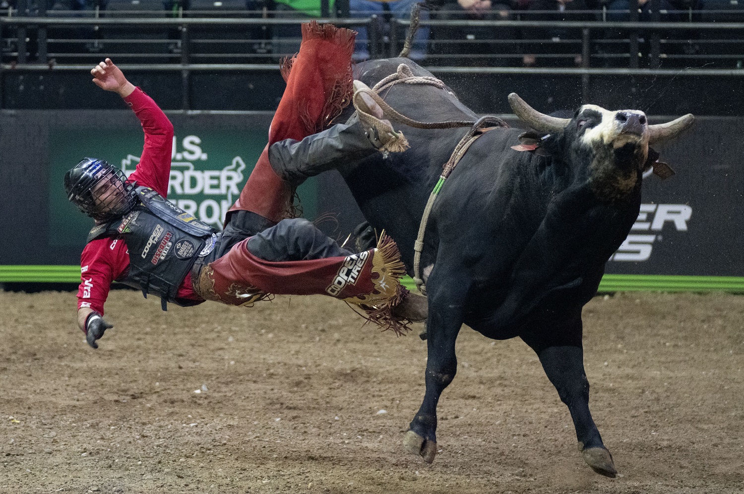 Silvano Alves is bucked off a bull during the Professional Bull Riders (PBR) Minneapolis Invitational on Dec. 10, 2022 at Target Center. | Alex Kormann/Star Tribune via Getty Images)