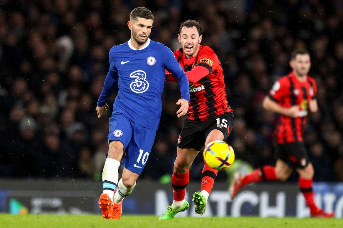 Christian Pulisic prepares to kick the ball