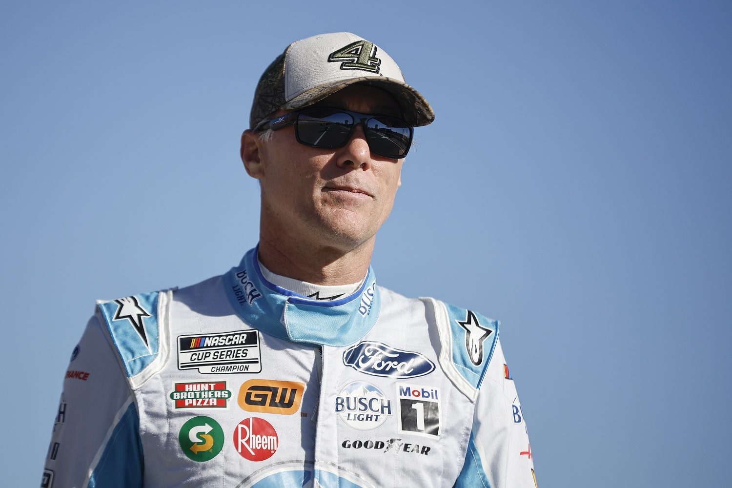 Kevin Harvick walks the grid during qualifying for the NASCAR Cup Series YellaWood 500 at Talladega Superspeedway on Oct. 1, 2022.