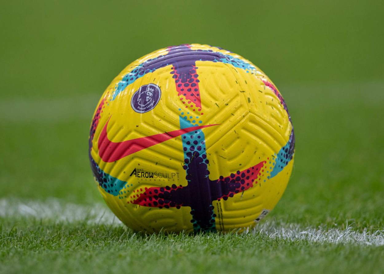 A Premier League match ball.