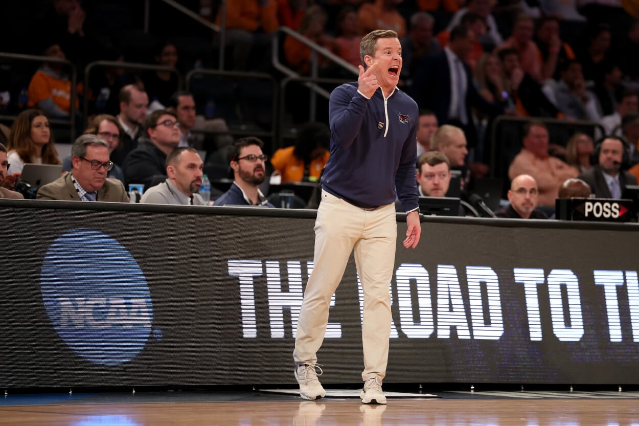 Head coach Dusty May of the Florida Atlantic Owls shouts against the Tennessee Volunteers.