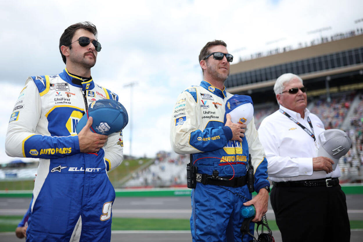 Chase Elliott (L), Alan Gustafson (C), and Rick Hendrick (R) together before a race.