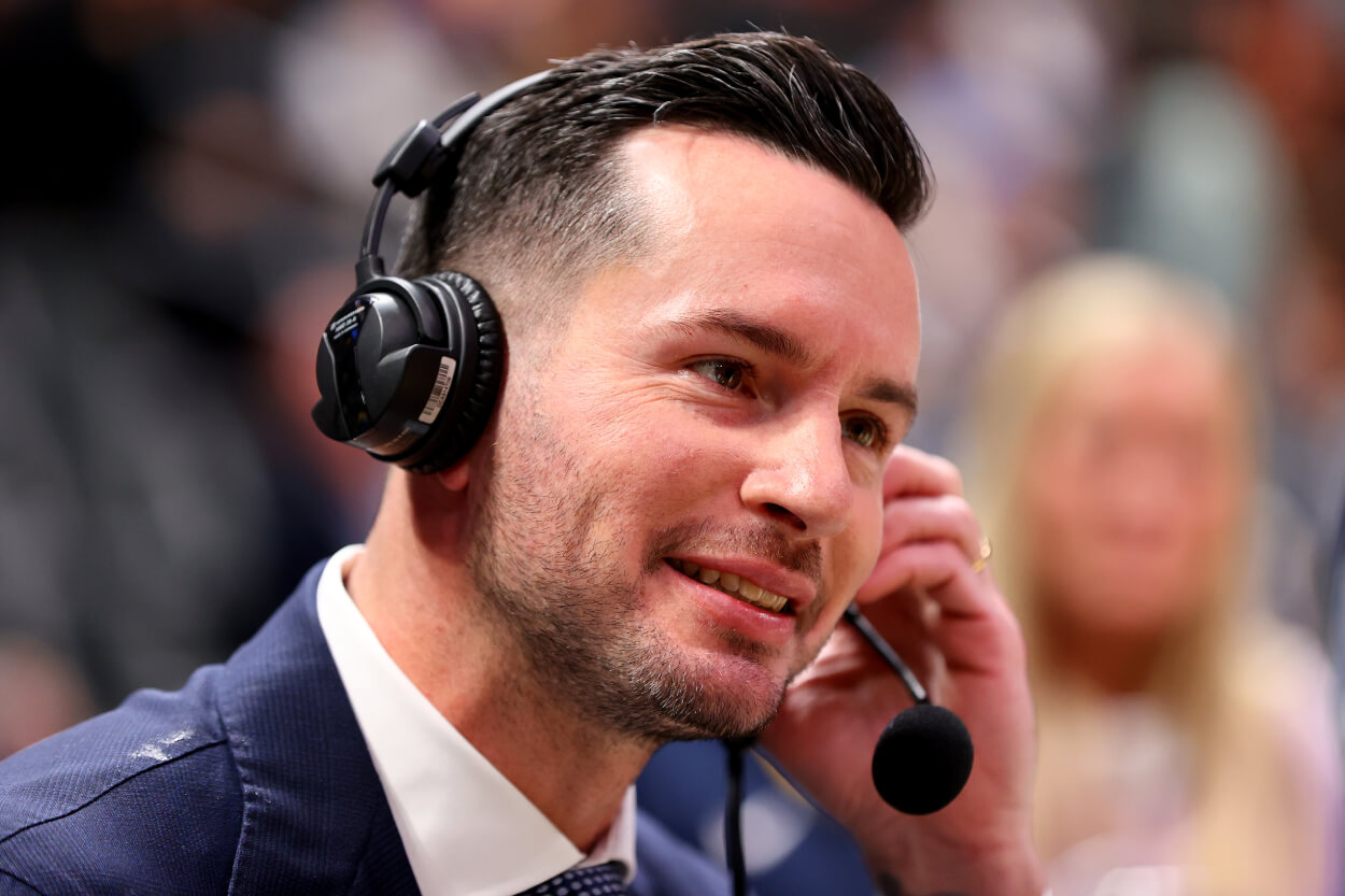 JJ Redick announces the game between the Los Angeles Lakers and the Denver Nuggets.
