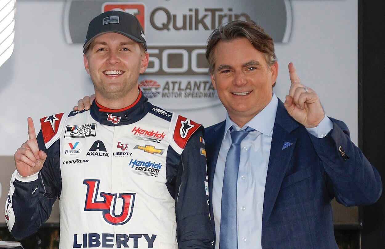 William Byron and Jeff Gordon at Atlanta Motor Speedway in March 2022