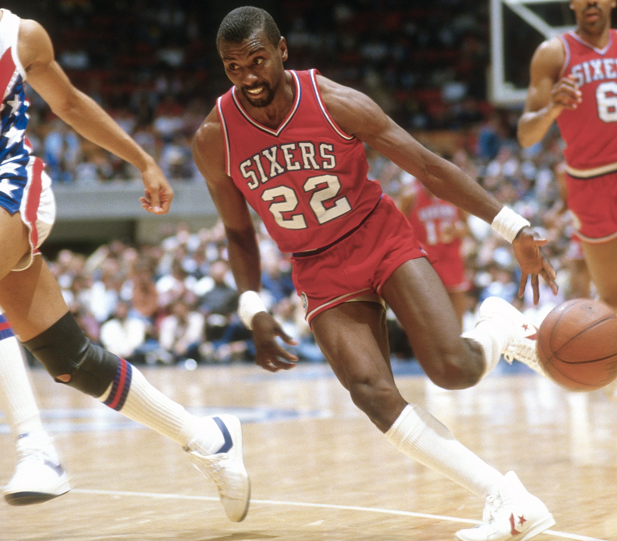 Andrew Toney of the Philadelphia 76ers drives toward the basket.