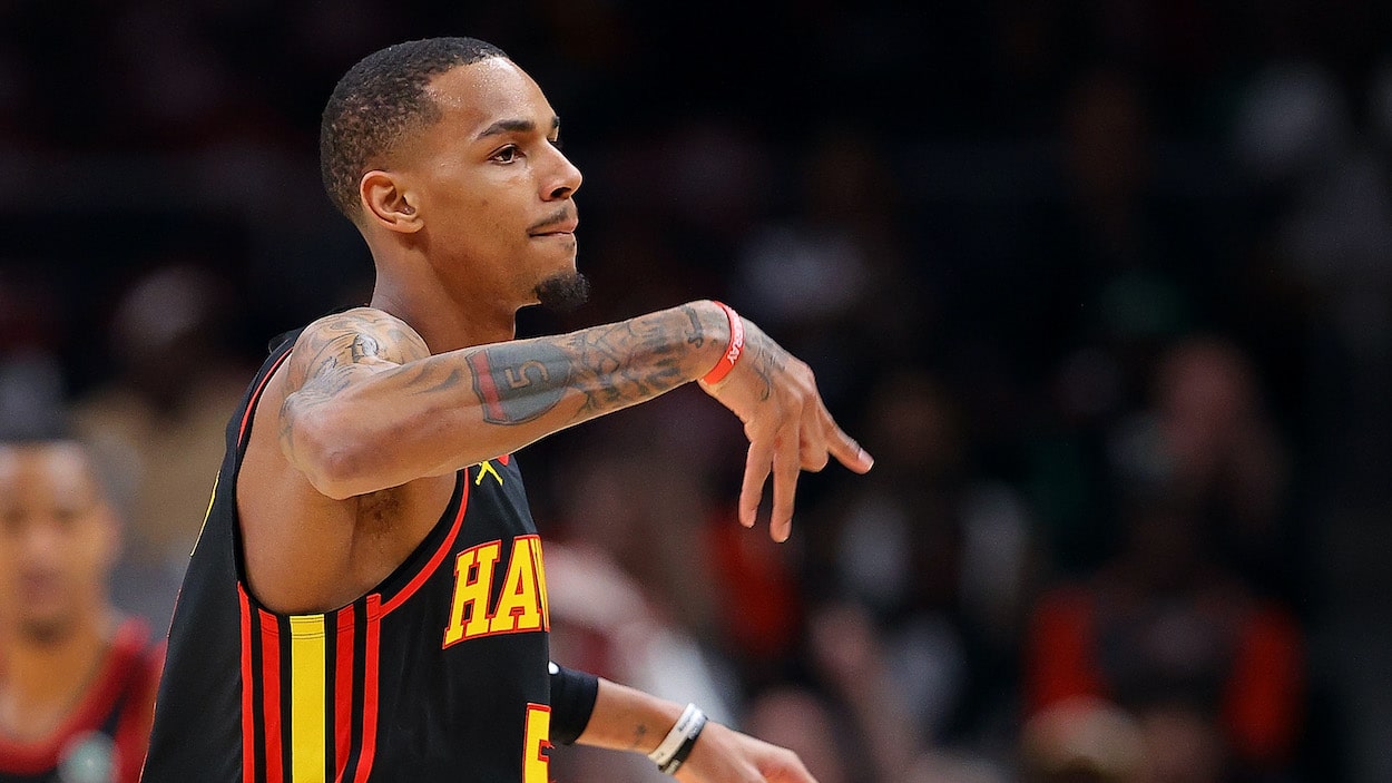 Dejounte Murray goes on a scoring spree to take Atlanta Hawks past