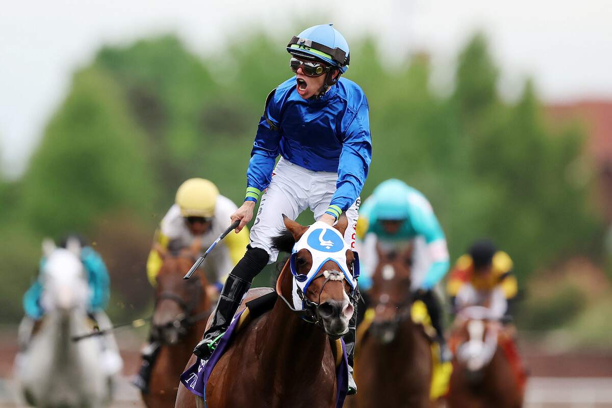 Tyler Gaffalione and Santin win the Old Forester Bourbon Turf Classic Stakes at Churchill Downs in 2022