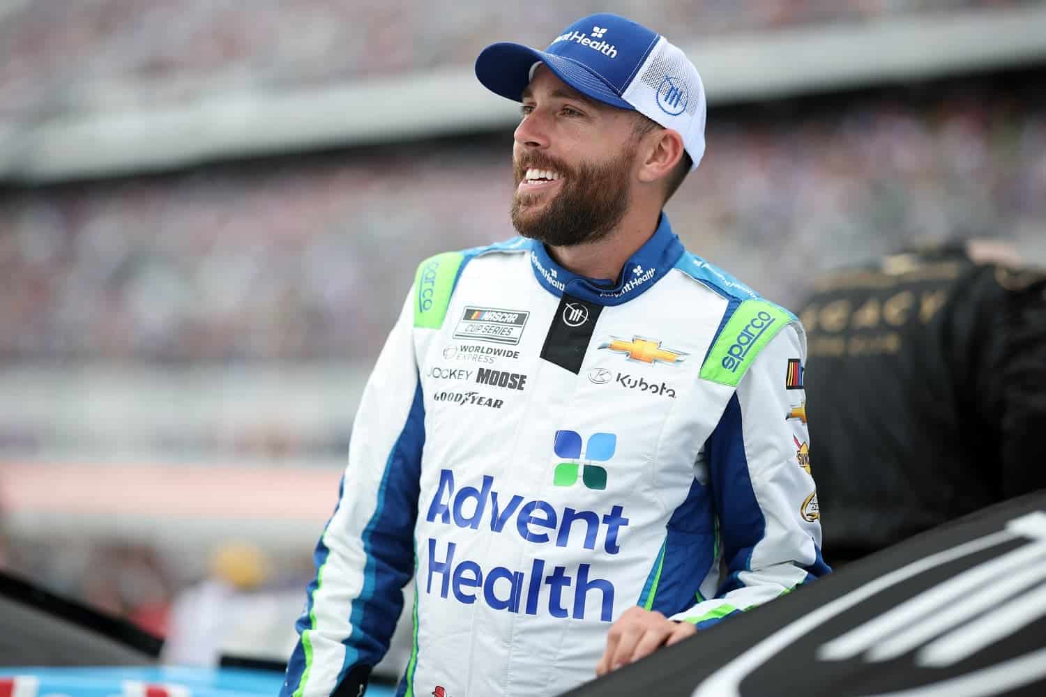 Ross Chastain waits on the grid prior to the Daytona 500 on Feb. 19, 2023. | James Gilbert/Getty Images