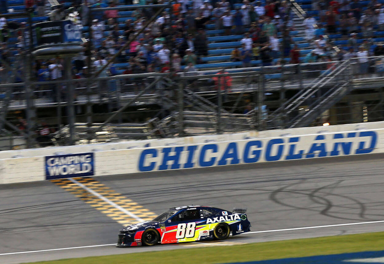 Alex Bowman crosses the finish line at Chicagoland Speedway in 2019.