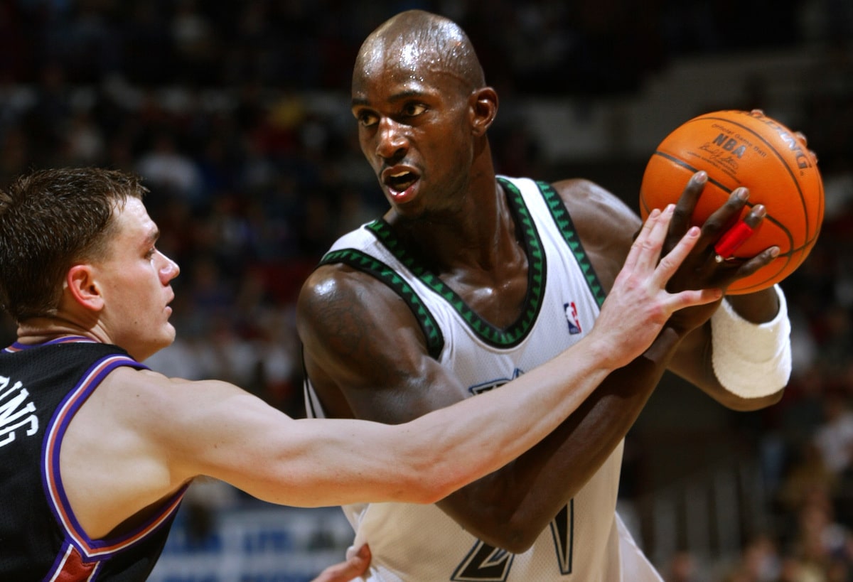 The Best Starting Five and Full Depth Chart for Every NBA Team's Franchise History