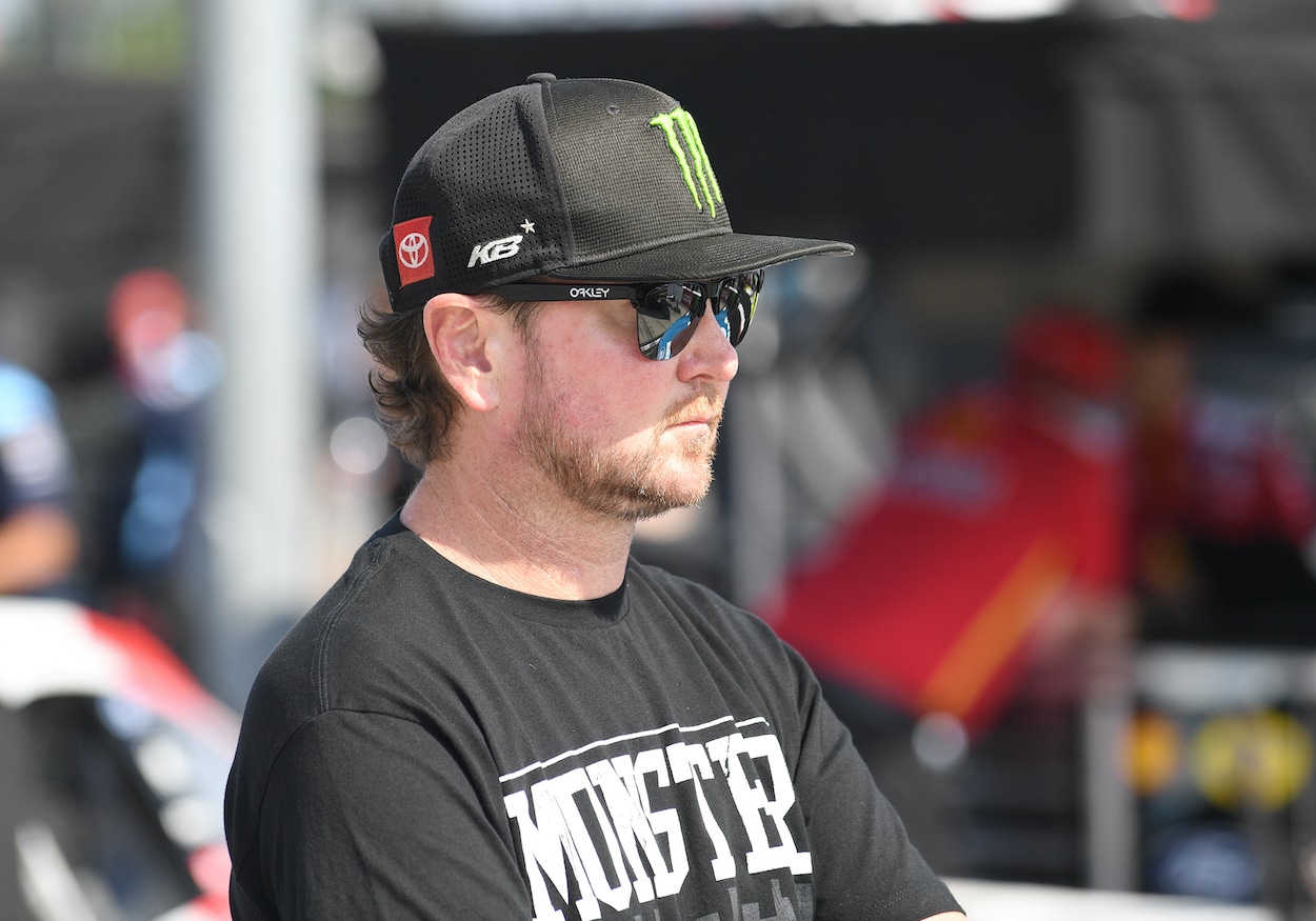 Kurt Busch watches qualifying.