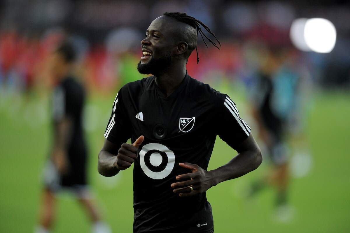 Kei Kamara of Chicago Fire warming up during a game