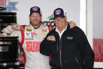 Dale earnhardt jr silicone rings hotsell
