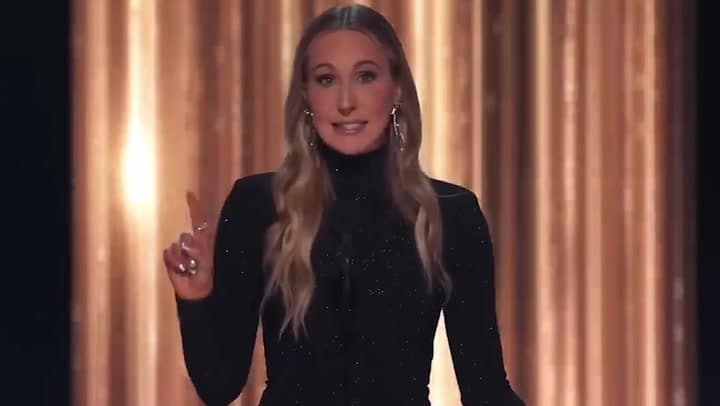 Nikki Glaser Roasts Tom Brady on Netflix