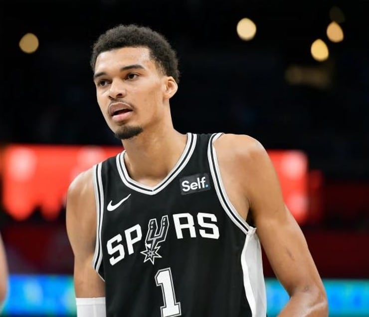Spurs Victor Wembanyama 1st NBA Rookie to Make All-Defensive First Team