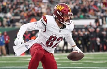 San Francisco 49ers Sign Veteran TE Logan Thomas to One-Year Contract tight end