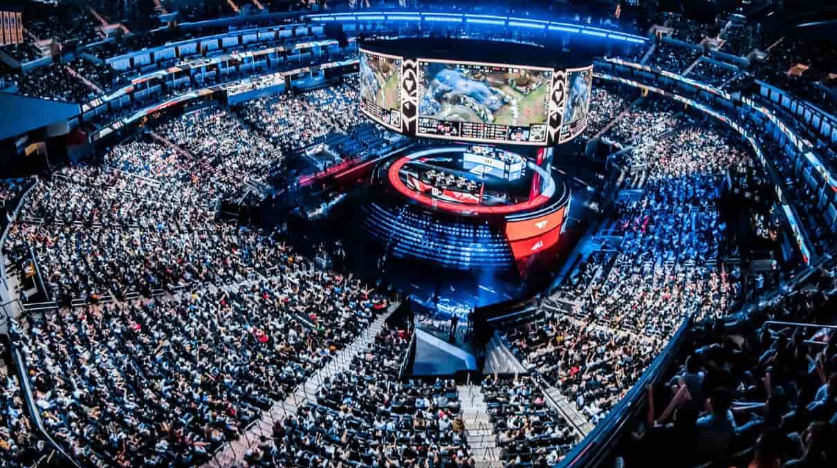Crypto esports betting - League of Legends tournament event