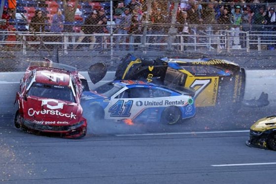 Sportsbook Tabs Kyle Larson With Top NASCAR Cup Series Title Odds; Austin Cindric Employs ‘Mindset Of Winning’