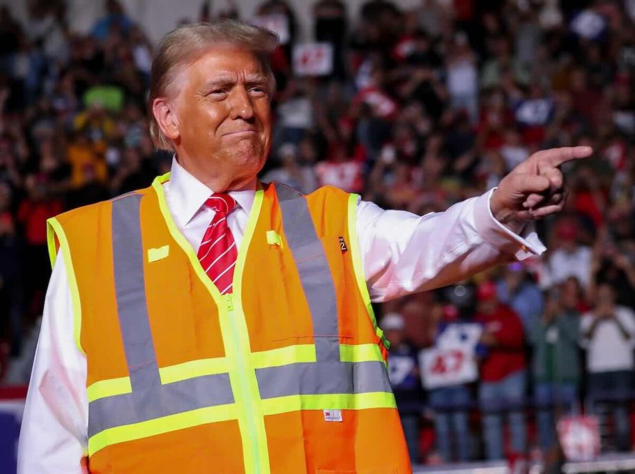 Odds Of Trump Winning 2024 Election Reddit Carol Aundrea
