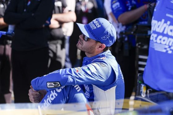 Kyle Larson Fights Recent NASCAR Cup Series Skid, Retains Top Drivers’ Championship Odds