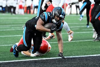nfl chuba hubbard scores versus chiefs (1)