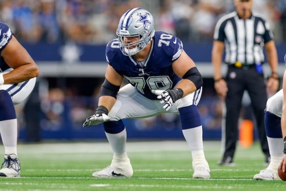Dallas Cowboys guard Zack Martin lines up for the snap.