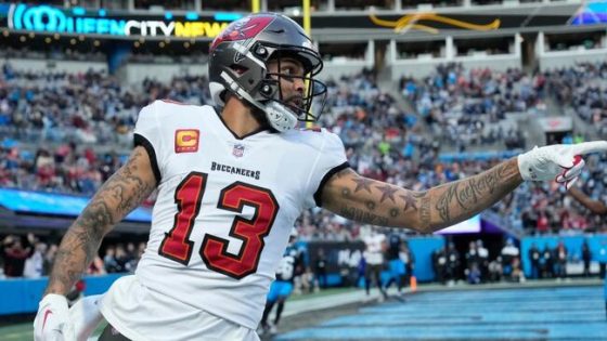 Can Mike Evans Reach 1,000 Yards For The 11th Consecutive Year?