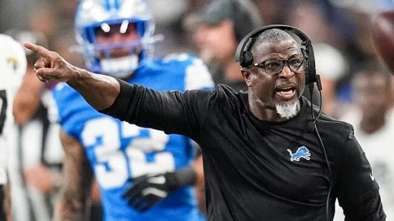 Lions Aaron Glenn Is The Hottest NFL Head Coaching Candidate
