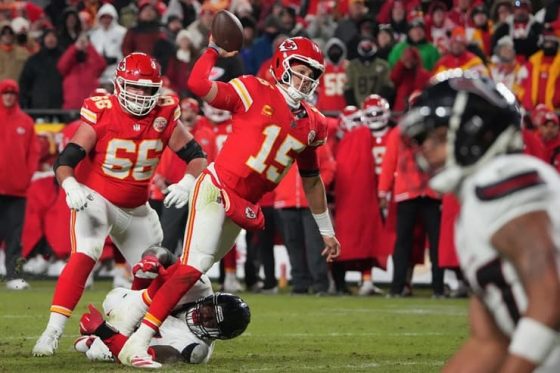 NFL Divisional Round Fans Respond To Kansas City Chiefs’ Defense Pounding Houston Texans