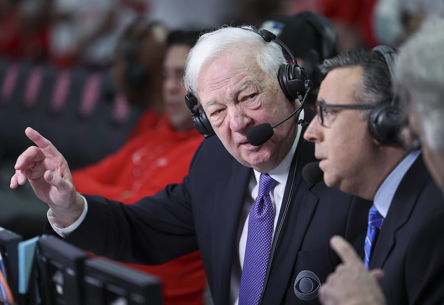 Basketball analyst Bill Raftery before the game between the Houston Cougars and the Texas Longhorns.