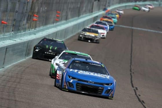 Cup Kyle Larson leading at Homestead spring (1)