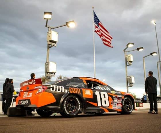 aarca time crews wins form pole at phoenix (1)