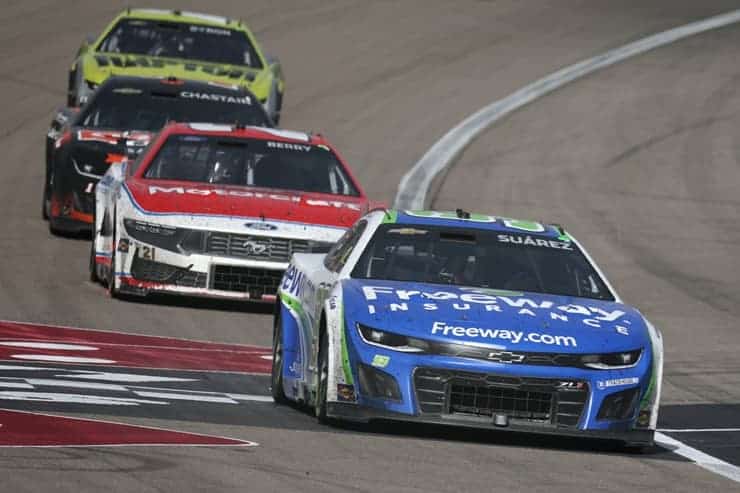 cup suarez leads berry at LV (1)