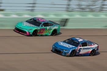 NASCAR: Straight Talk Wireless 400