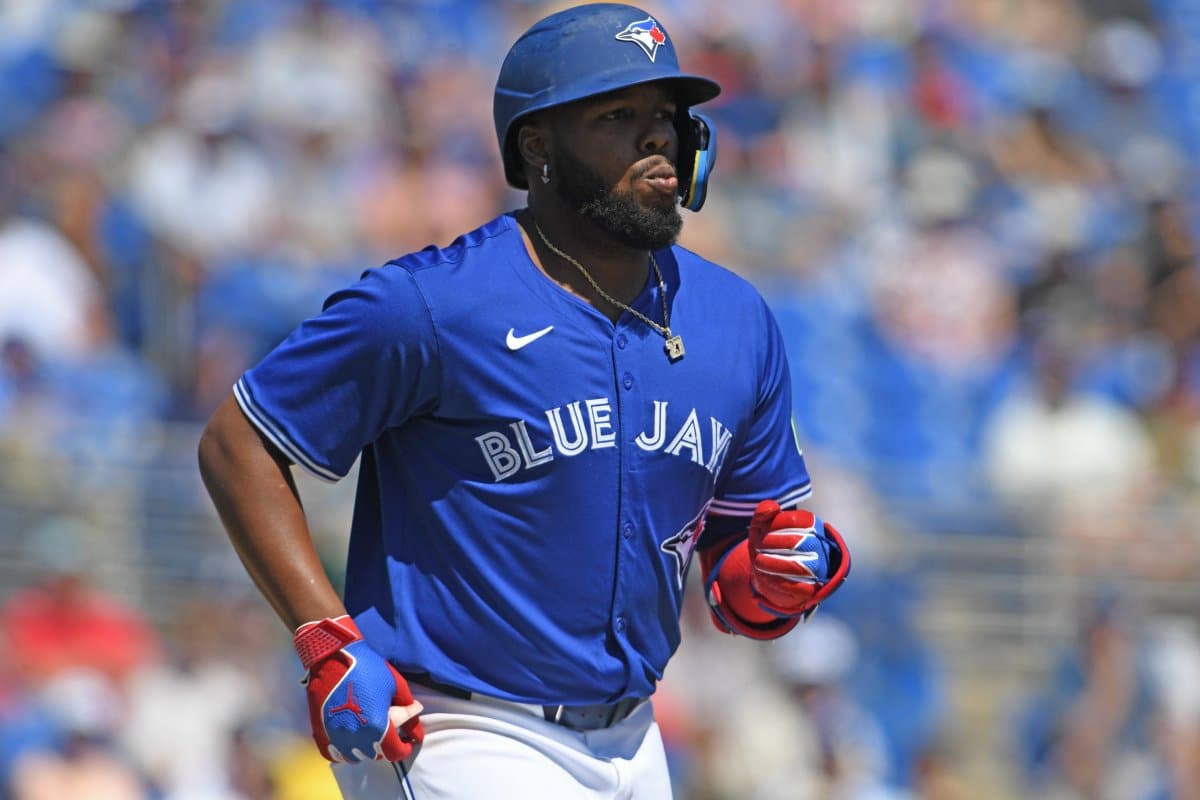 Is Vladimir Guerrero Jr. Looking For a Juan Soto Type Contract?