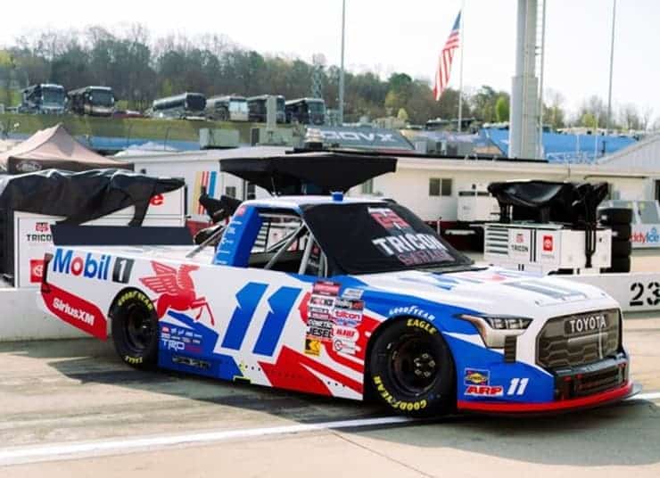 truck corey heim win pole martinsville spring (1)