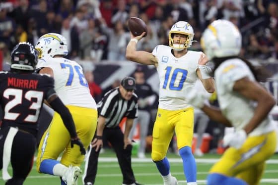 Los Angeles Chargers quarterback Justin Herbert throws the ball.