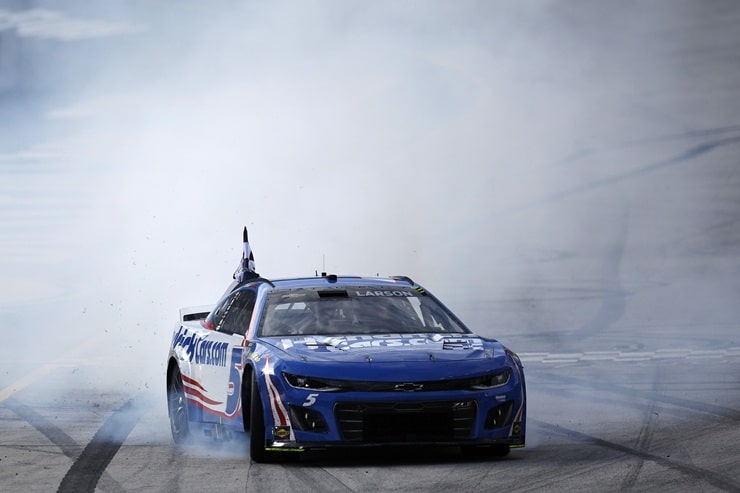 cup talladega odds LARSON