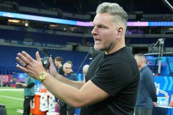 Pat McAfee Rips Oregon Football Coach Dan Lanning After 5-Star Recruit Decommits: “We Don’t Like This”