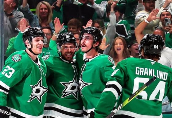 nhl stars win game 7 vs aves (1)