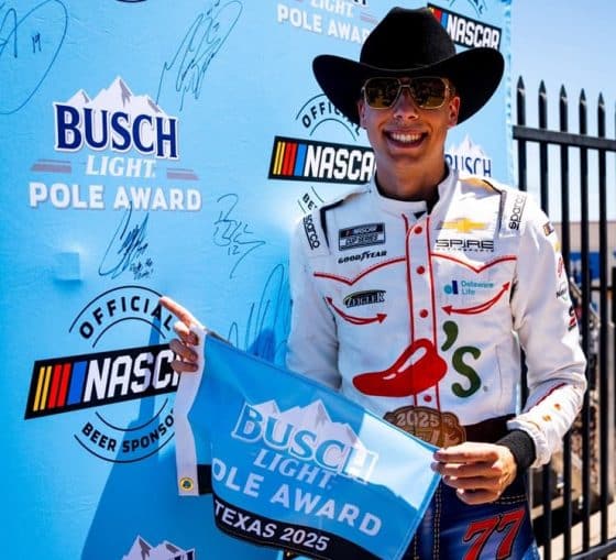 xfinity hocevar cowboy pole (1)