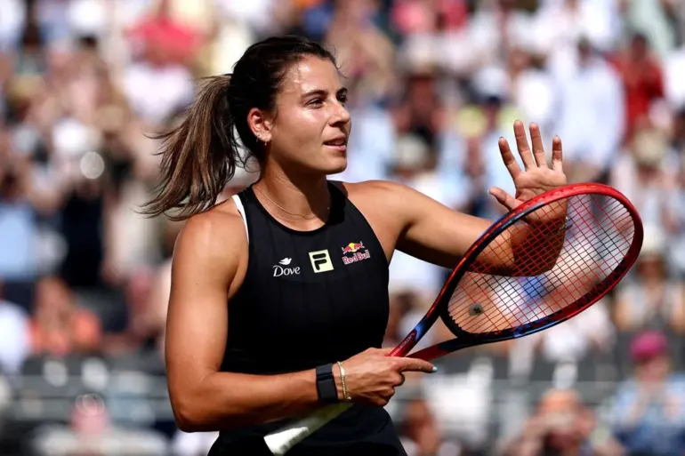 Wimbledon Day 4 Best Bets: Cobolli, Navarro, Krejcikova Poised to Advance