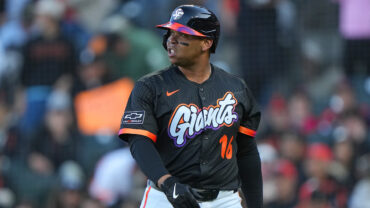 Buster Posey Tells San Francisco Giants Fans To Be Patient With Rafael Devers