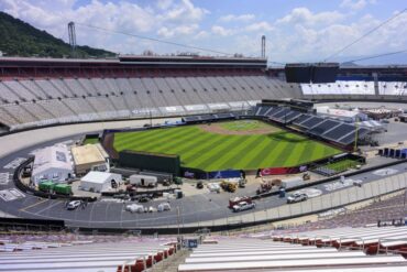MLB Set To Make History With Largest Regular-Season Crowd Ever