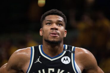 Giannis Antetokounmpo, Milwaukee Bucks.