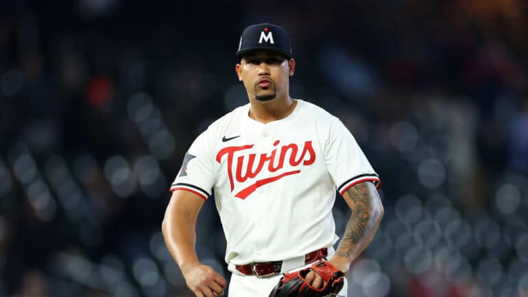 Dodgers Trade Rumors: L.A. Poised to Target Elite Relievers as Deadline Nears