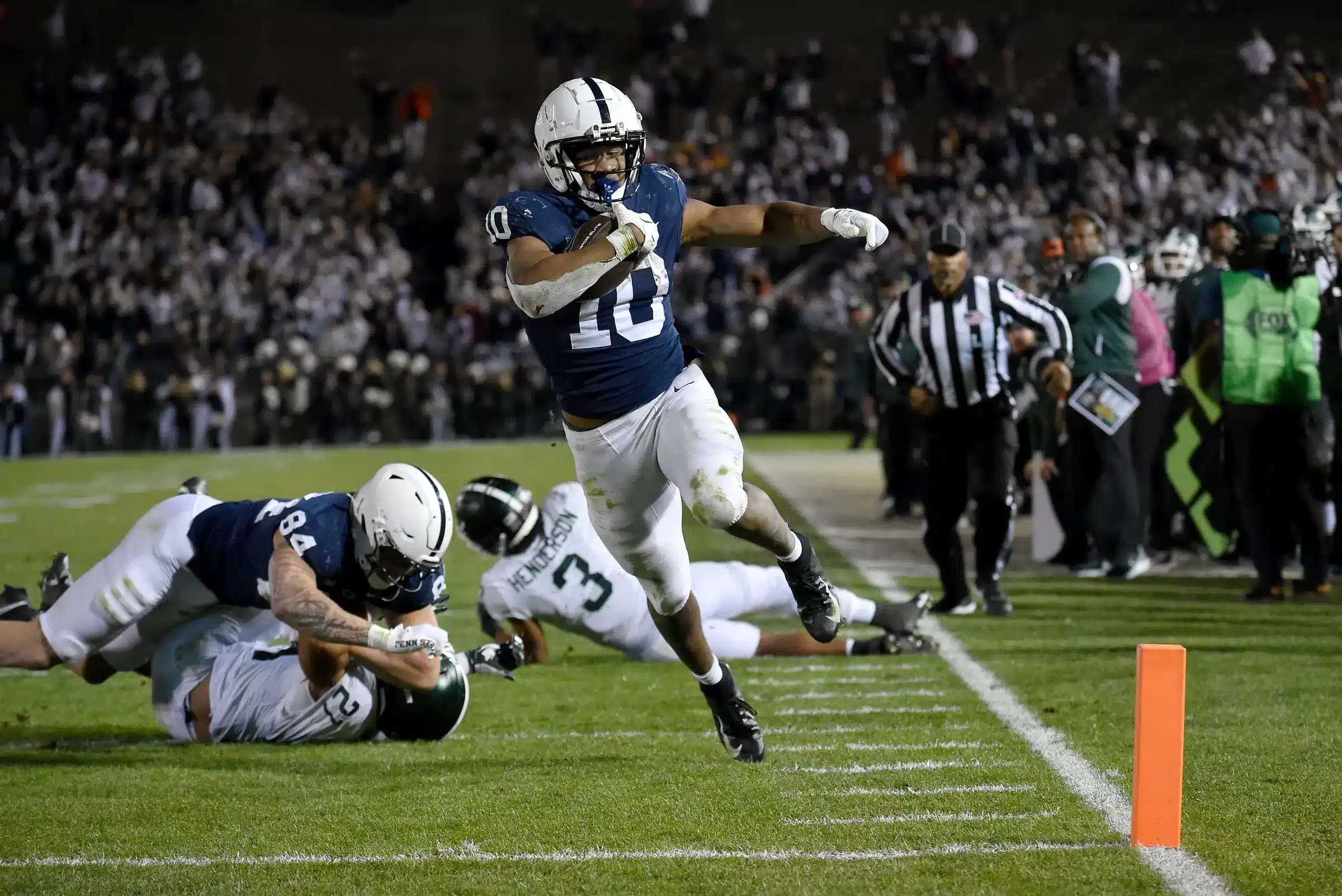 Top 10 College Football RBs for 2025: The Game’s Most Dangerous Ball Carriers