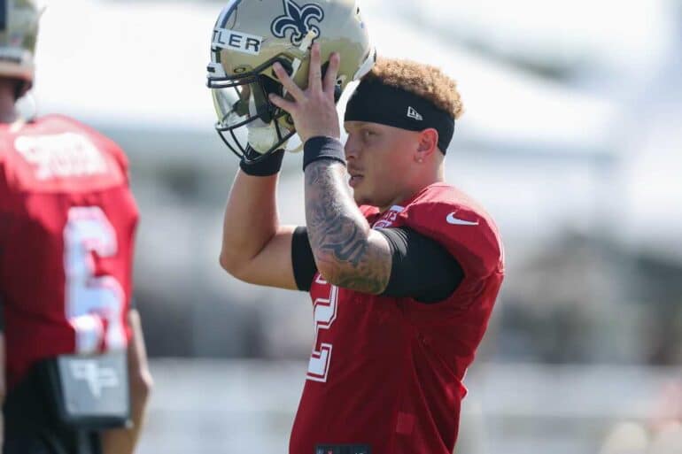 Saints QB Competition: Spencer Rattler Beating Out Tyler Shough, Jake Haener For QB1