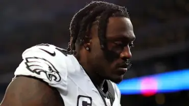 NFL Trade Rumors: Could The Patriots Make A Deal For AJ Brown?