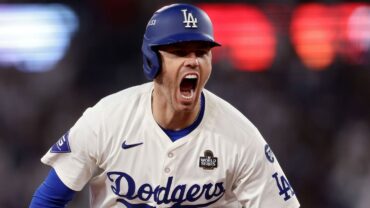 MLB Playoffs Same Game Parlay : Dodgers vs Brewers +920
